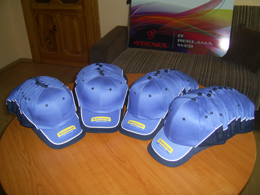 New Holland – čiapky